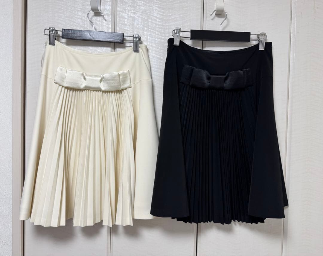 ジーザスディアマンテ バックプリーツスカート レギュラー丈 白黒セット