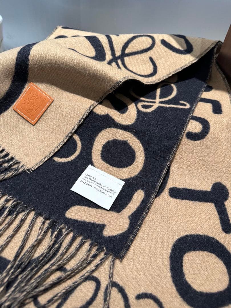 LOEWE ロゴ入りストール 大判