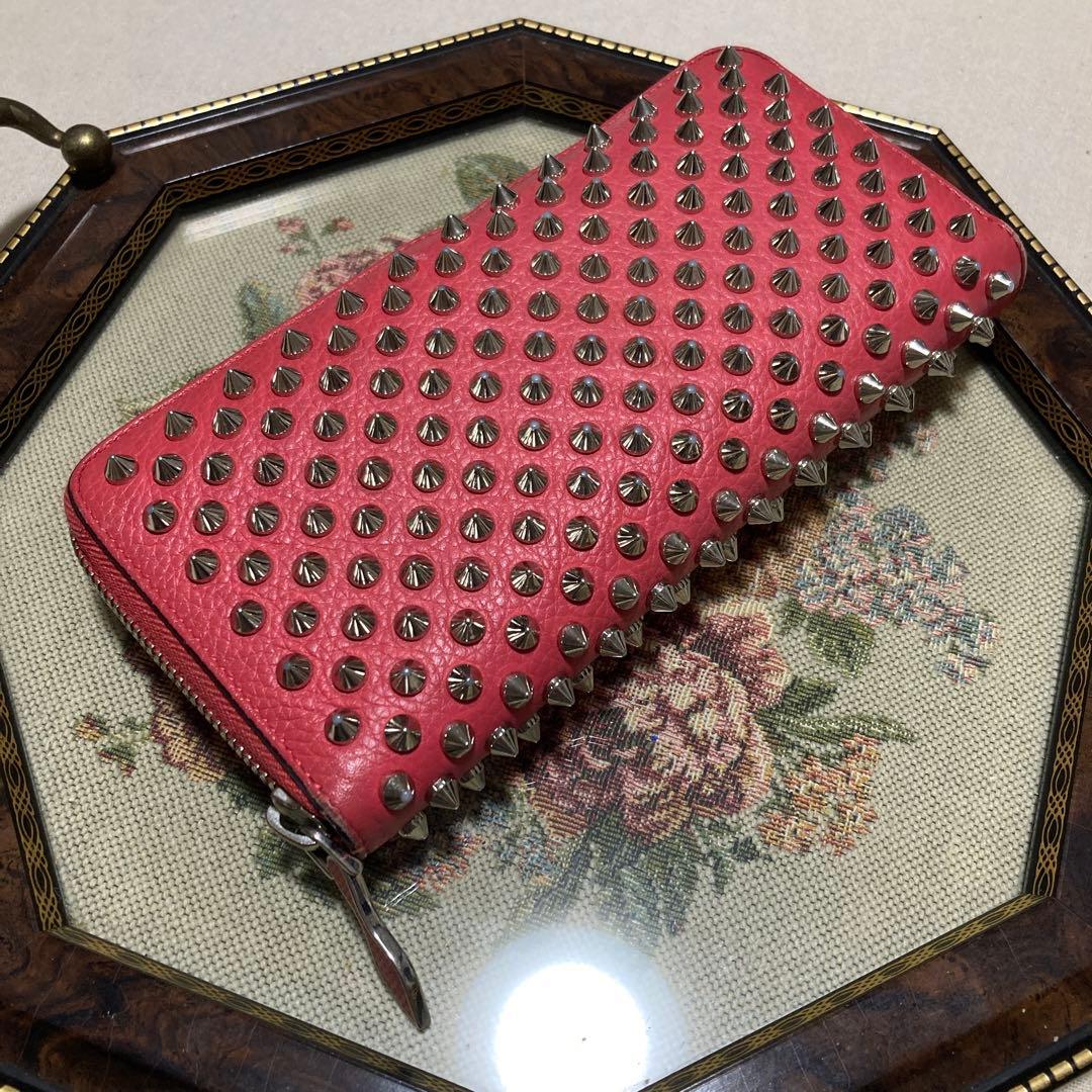 ルブタン　長財布