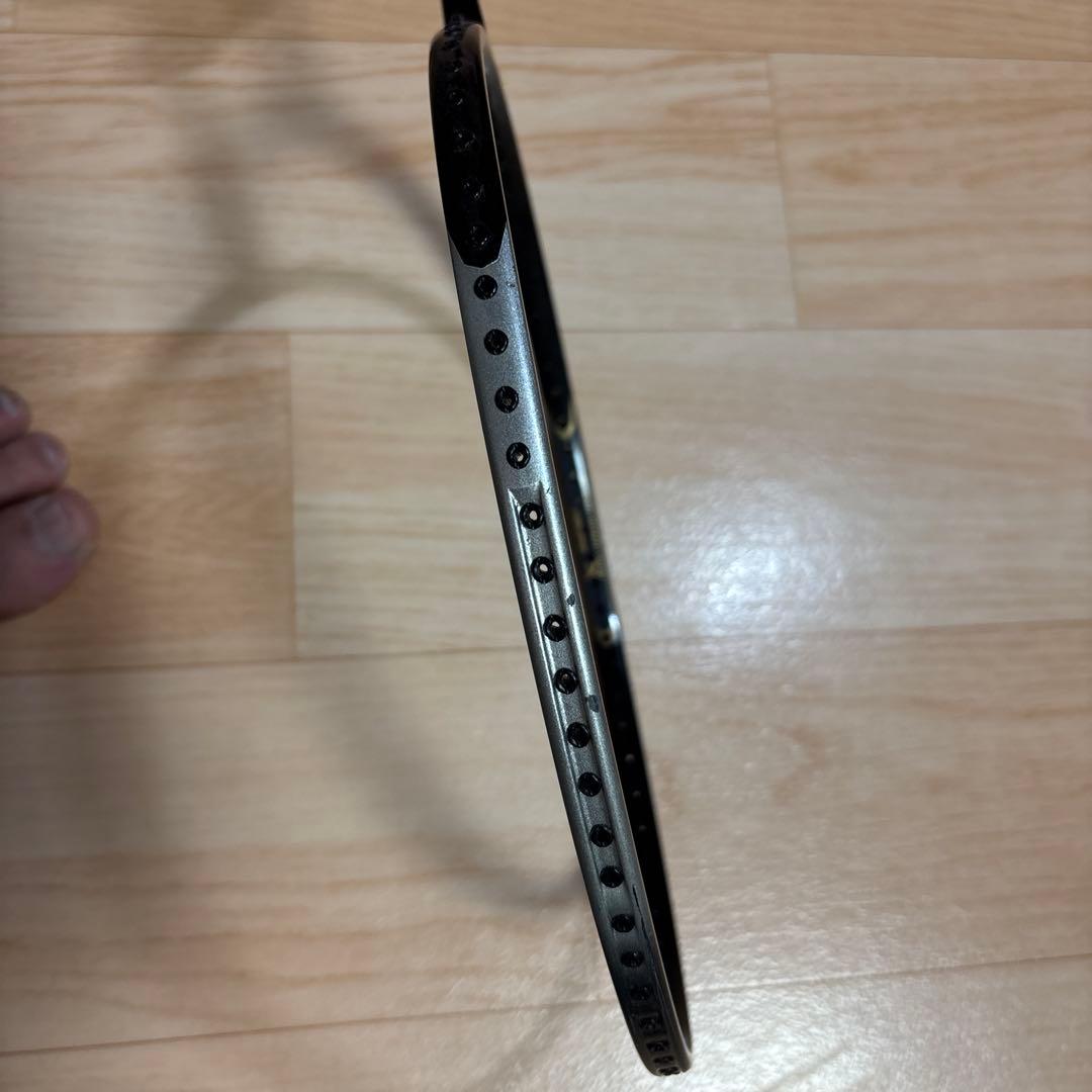 バドミントンラケット　YONEX Carbonex 30 MUSCLE