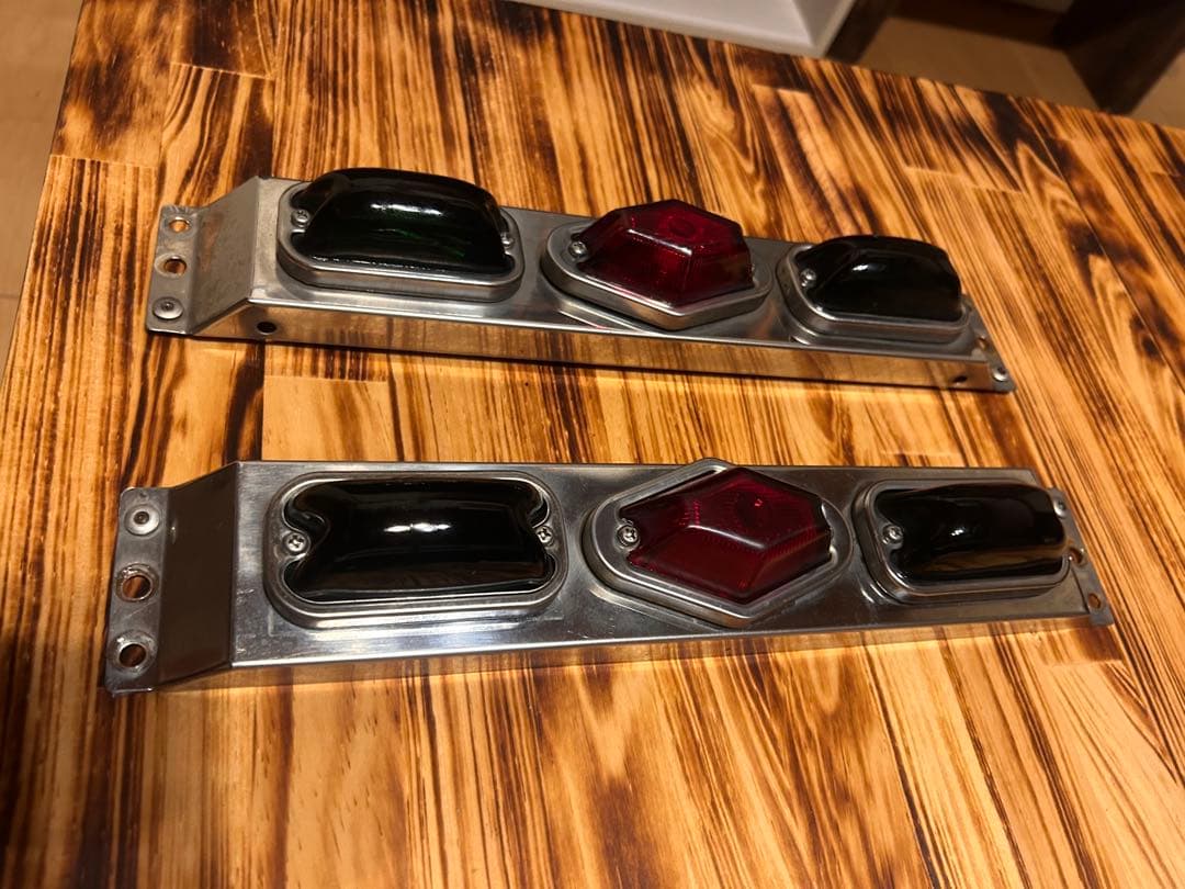 トラック　車高灯　ステー付き