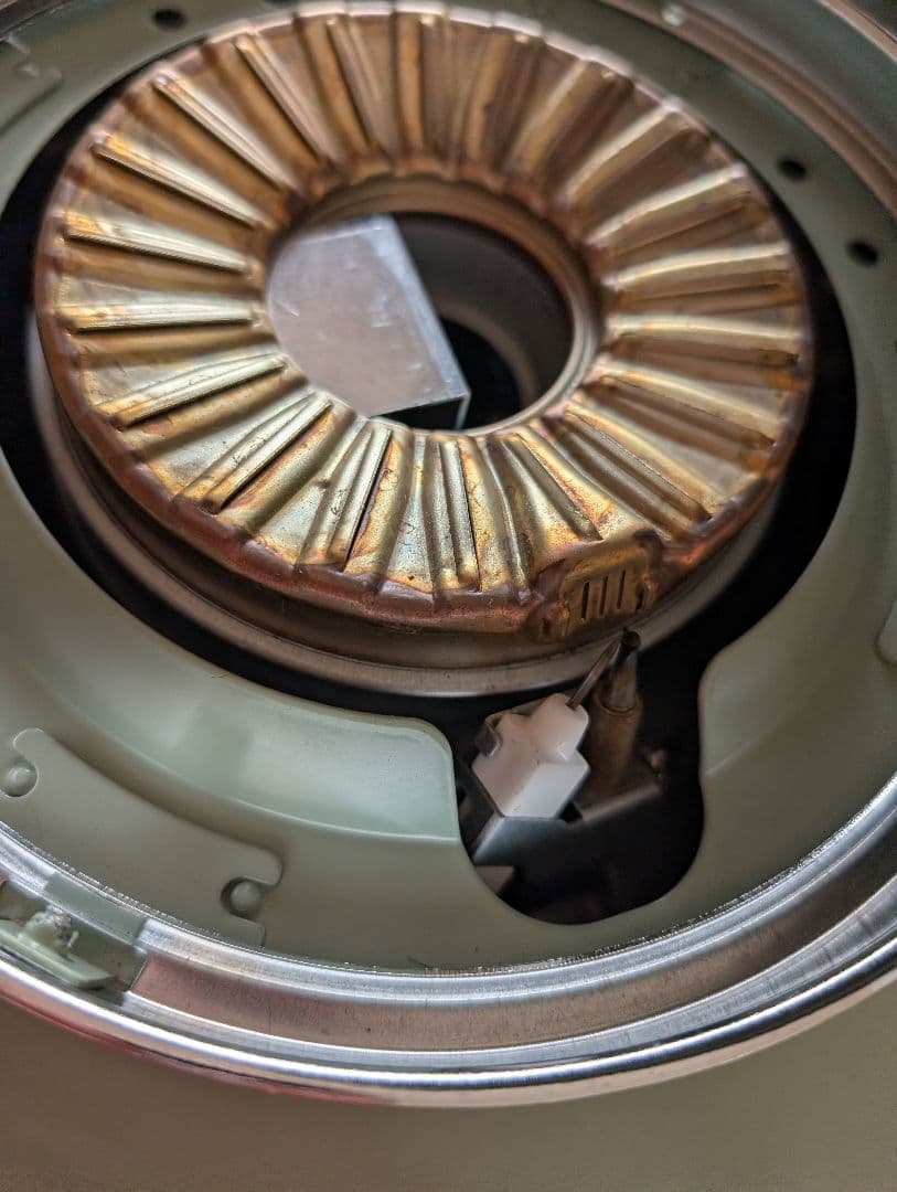 アラジン　ポータブルガスストーブ　グリーン　ガス　ストーブ