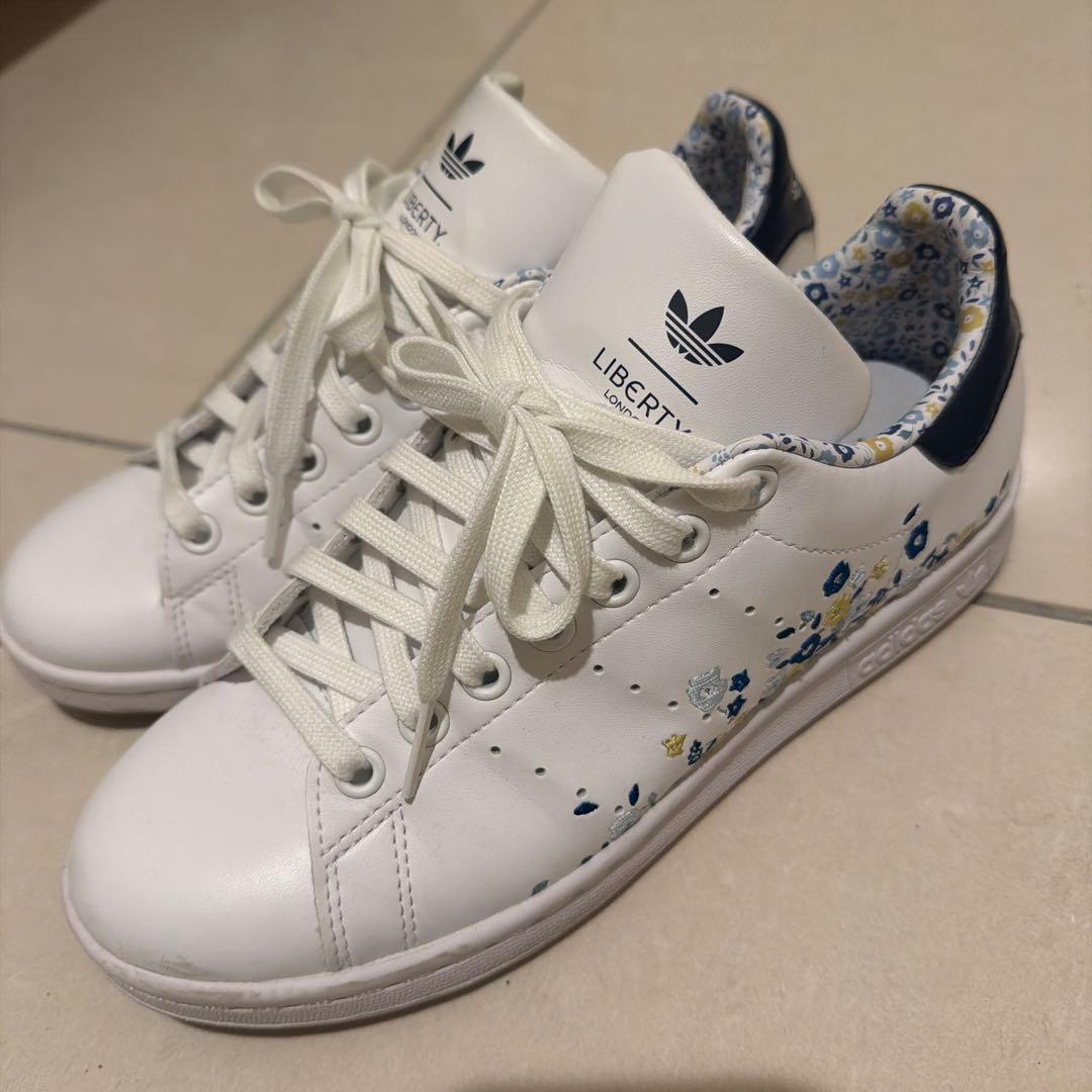 adidas Stan Smith リバティ　ロンドン　刺繍　23.5