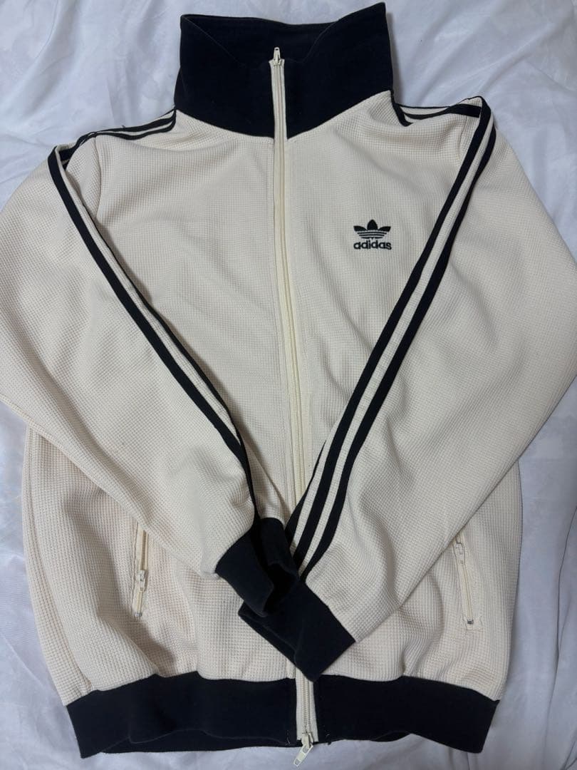 adidas アイボリーワッフル ジャージ M