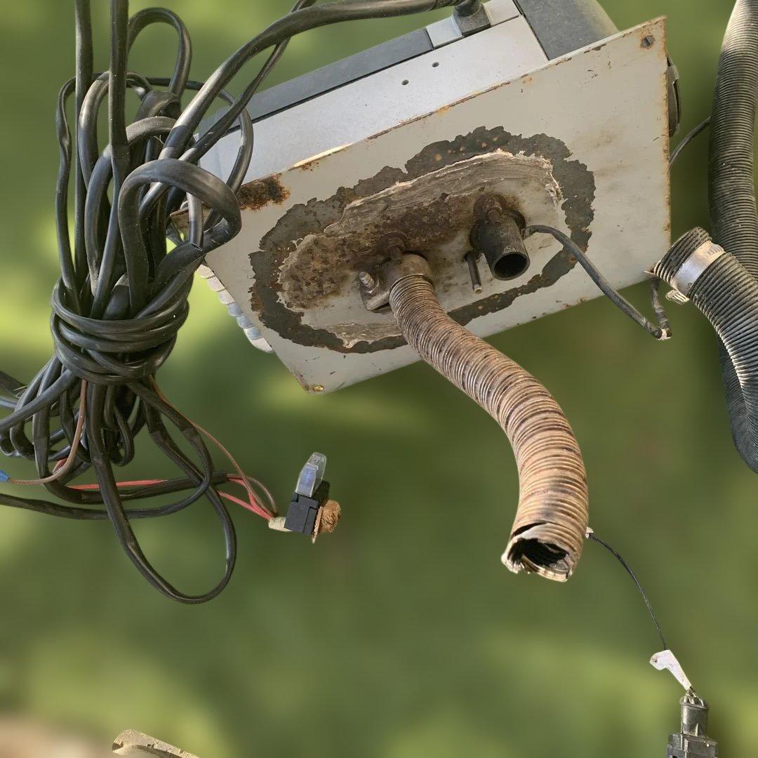 ベバストヒーター ジャンク　部品取り