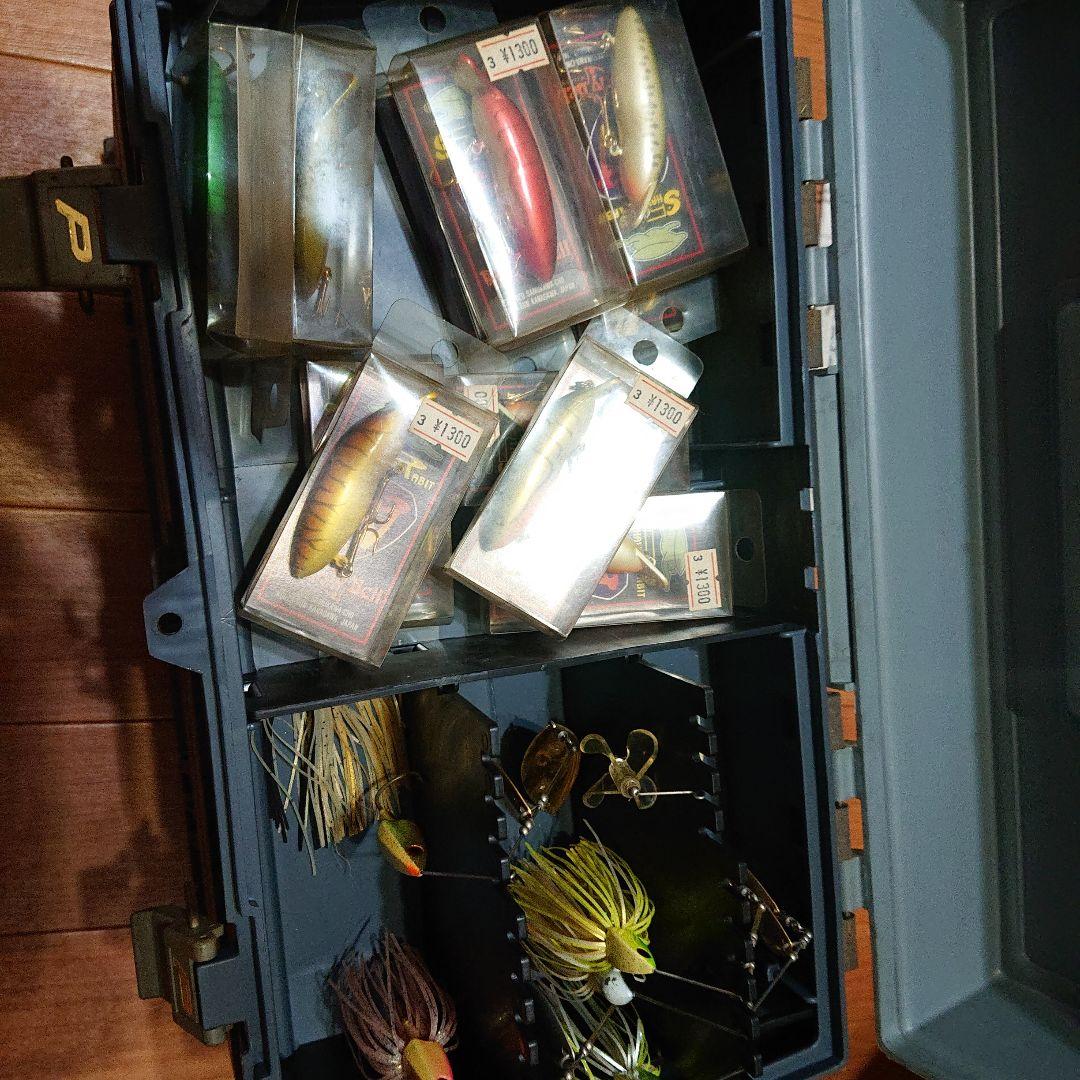 ハードルアーセットと収納ケース