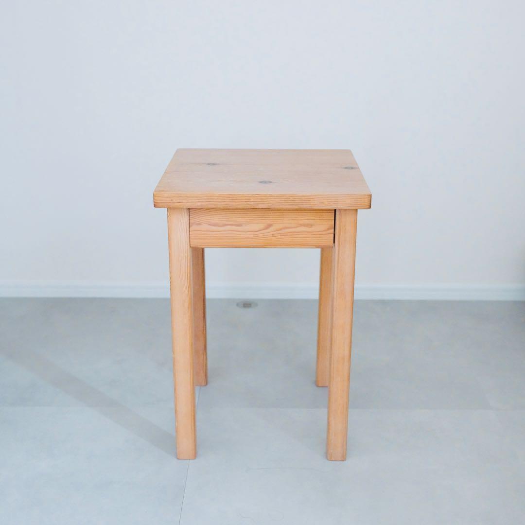 無印良品 ベッドサイドテーブル (引き出し付き) | 廃盤品