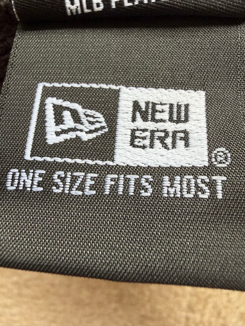 ドジャース2025World Series優勝記念ニット帽　NEW ERA