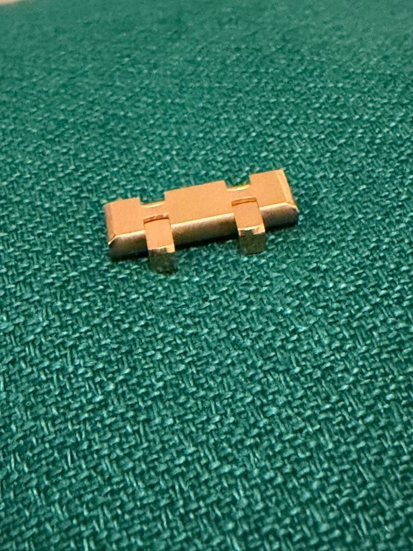 オーデマピゲ　純正パーツ　18KRG 18ミリ幅