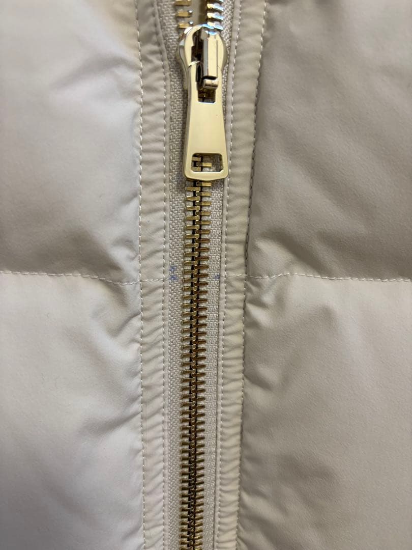 アパルトモン【LOU ANDREA/ルーアンドレア】2WAYダウンベスト