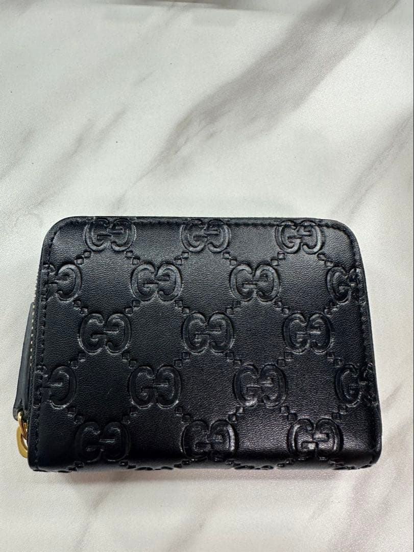 Gucci ブラックレザー ケース