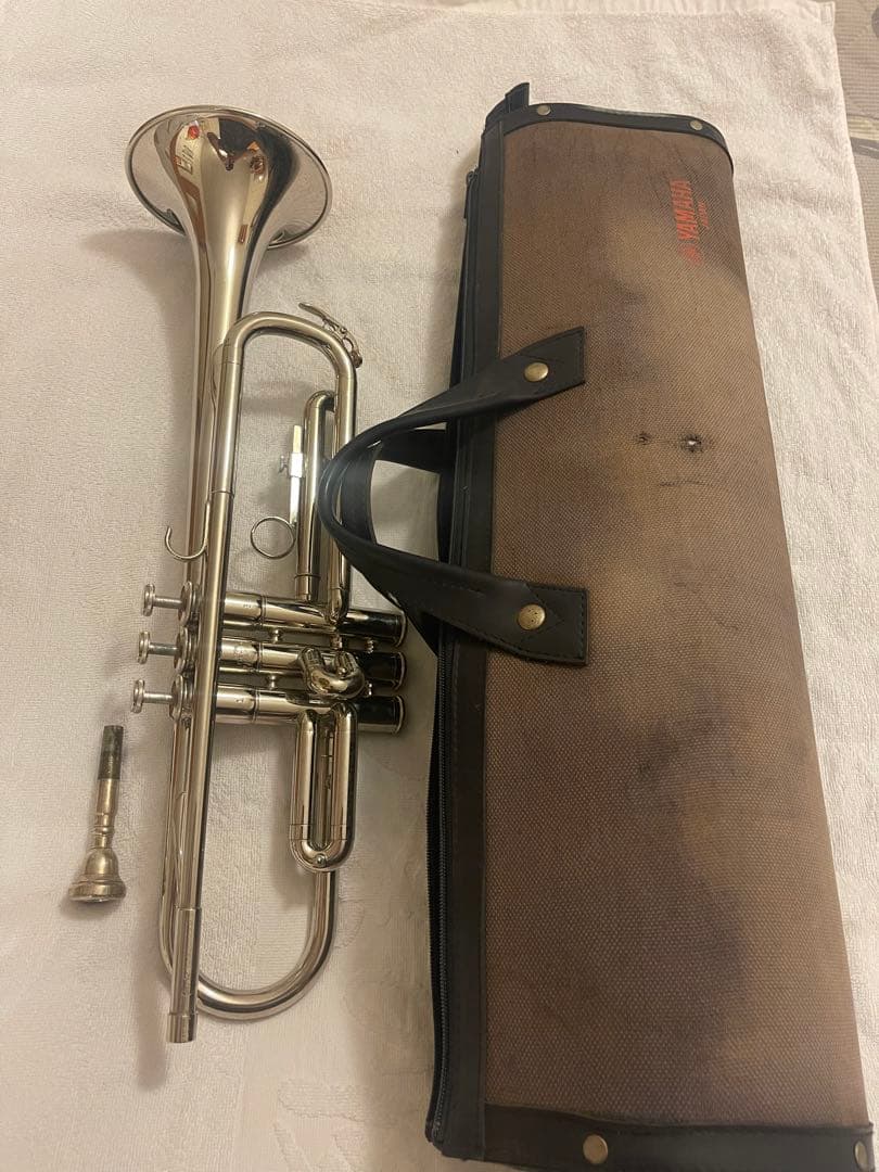 YAMAHA YTR136トランペット