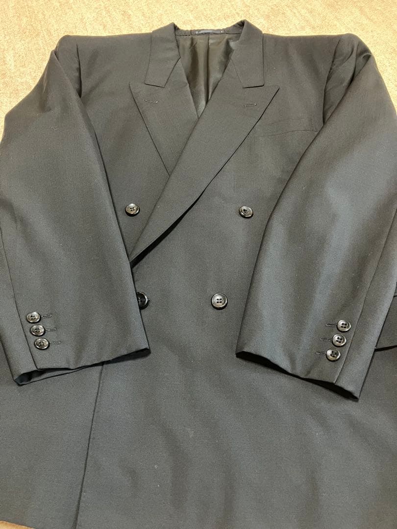 イヴサンローラン他　ダブルスーツ2点とジャケット1点　まとめ売り　大きいサイズ