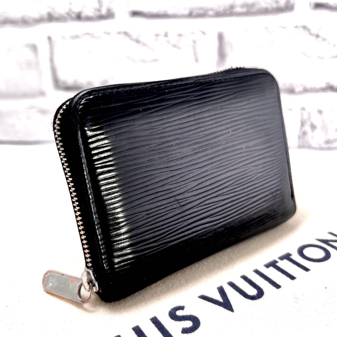 2019年型 ルイヴィトン ジッピーパース エピ ノワール M60152