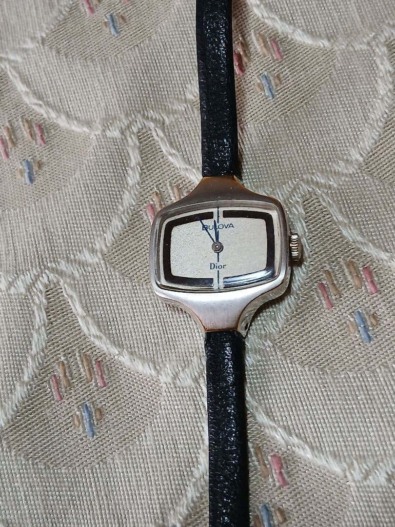 Dior×BULOVA 手巻き腕時計レディース