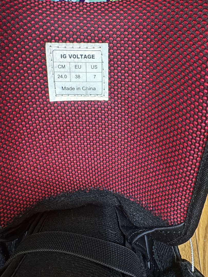 スノーボードとビンディングとブーツ　3点セット