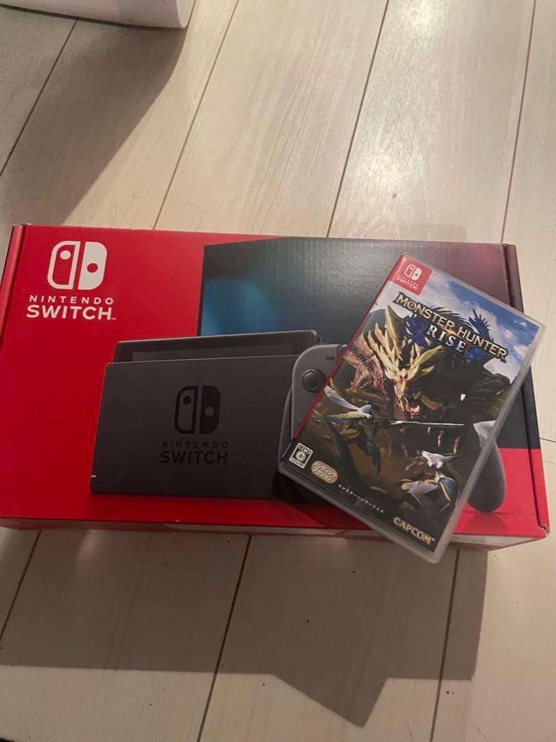 Nintendo Switch + モンハンRise付き128Gカード付きおまけ