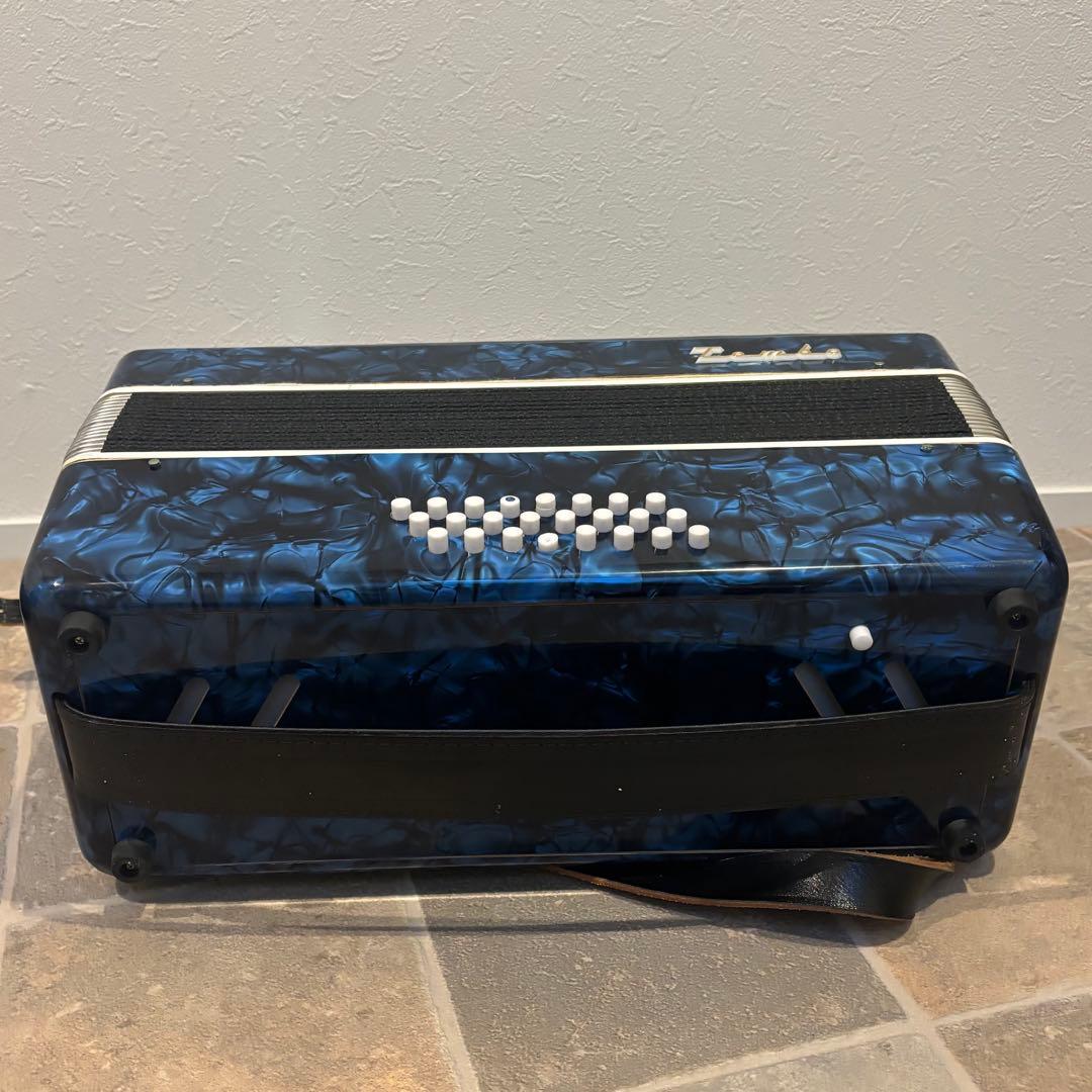 【極美品】TOMBO トンボアコーディオン No.241 ブルー