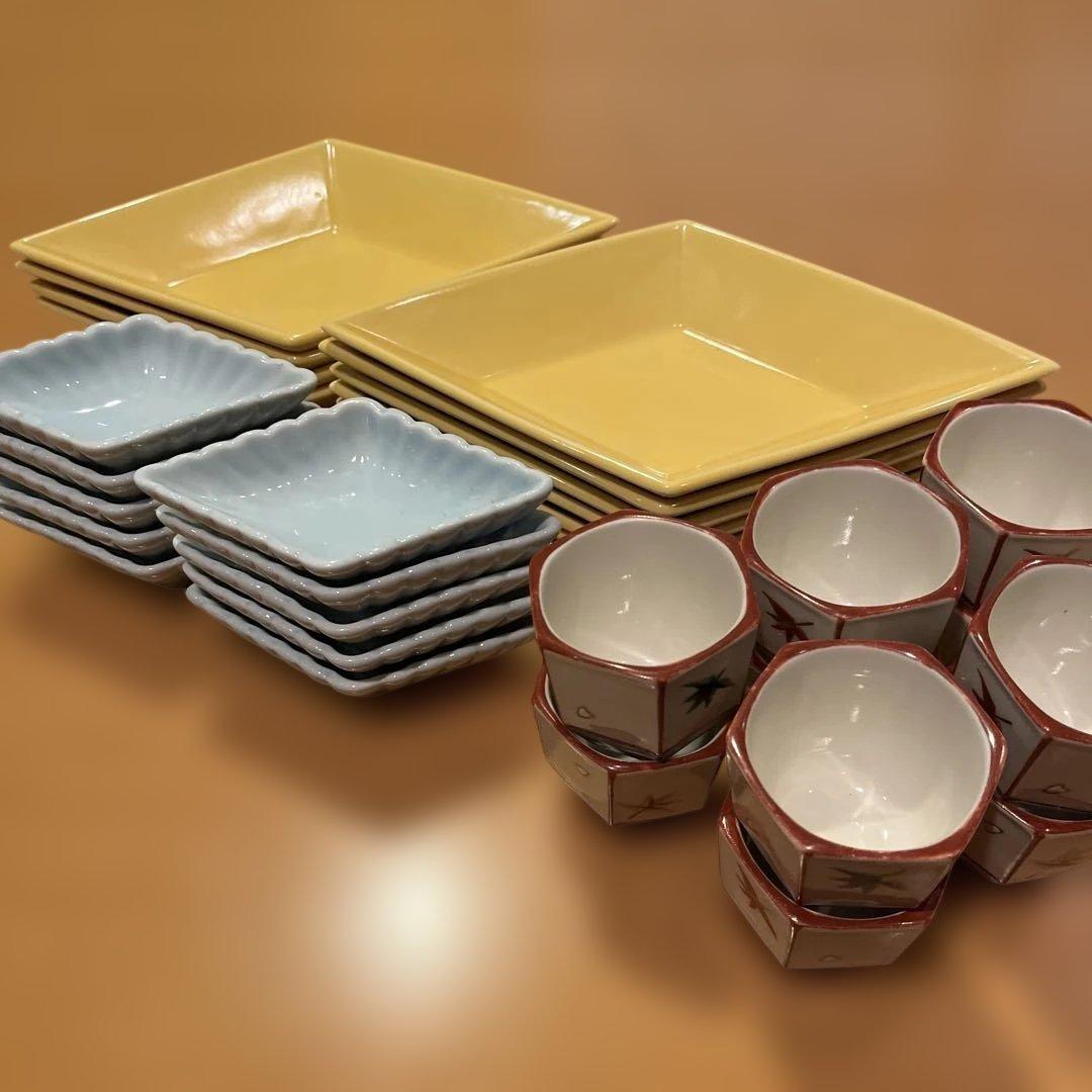 黄交趾菱形向こ付け、青磁菱形猪口、ぼんぼり型珍味入れ。