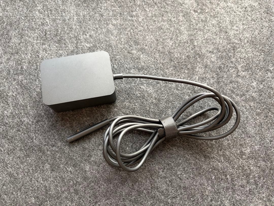 K*ウ様 【希少】Surface Go3 Core i3 8GB SSD128G