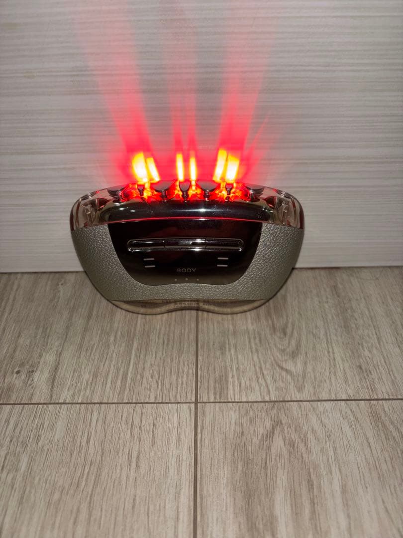 キ*ラ様 ヤーマン YJFD1N リフトロジー リフトケア特化型美顔器