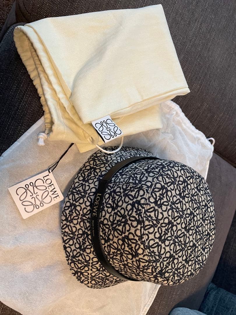 LOEWE アナグラム　バケットハット 保存袋付き