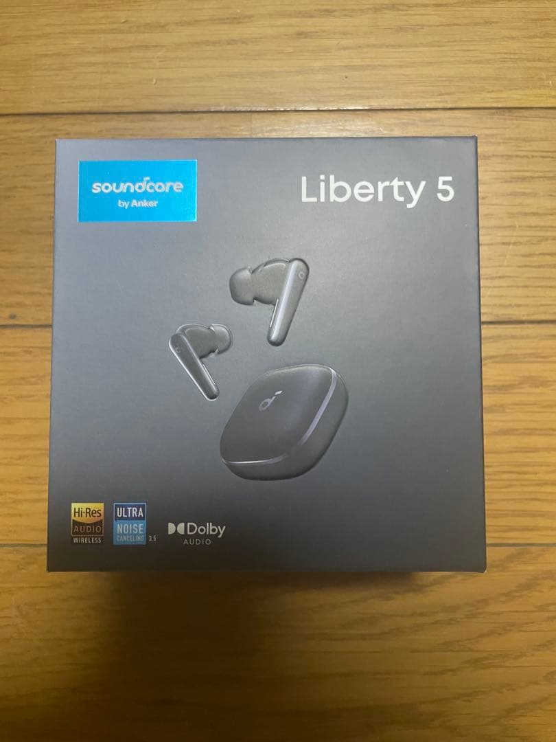 イヤホン anker soundcore Liberty 5