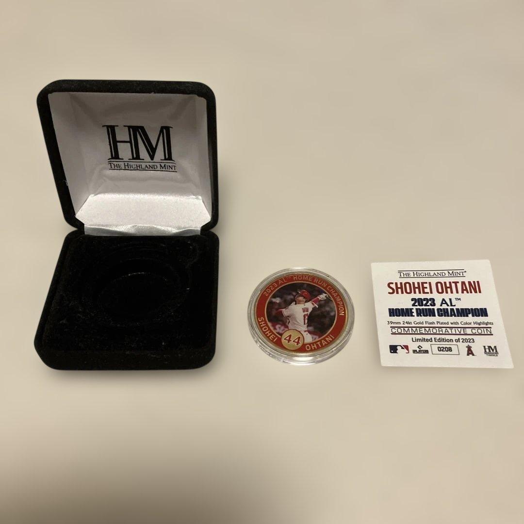 大谷選手が2023年アメリカンリーグホームラン王取ったときの記念メダル