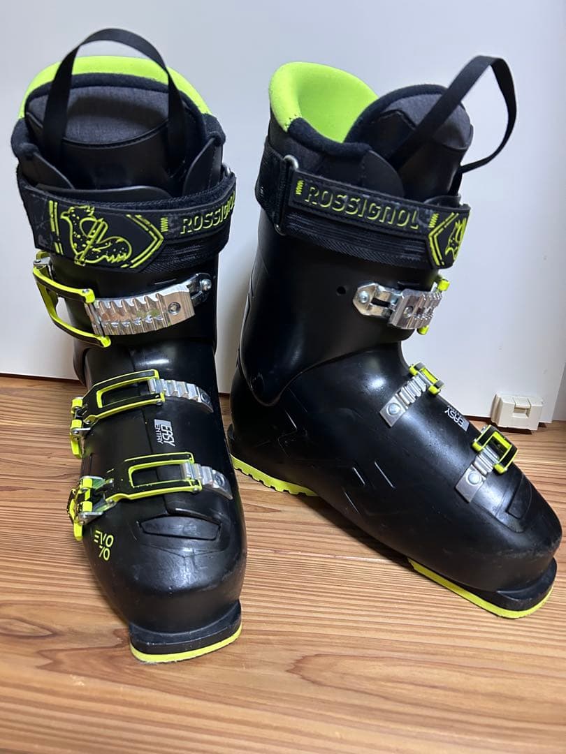 ロシニョール　スキーブーツ 26.5 EVO70