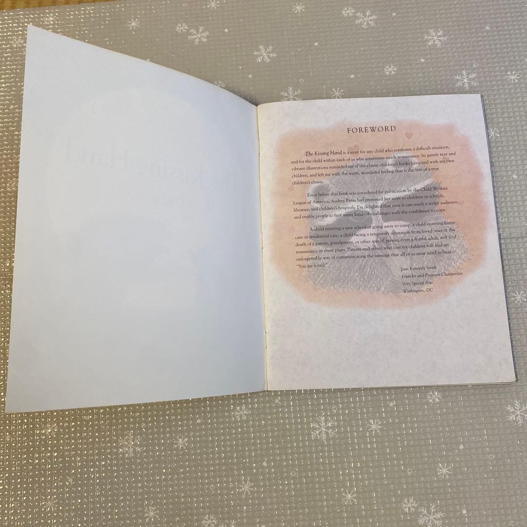 絵本・児童書 the kissing hand