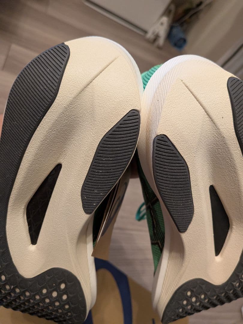 【新品】Asics マジックスピード5 25cm