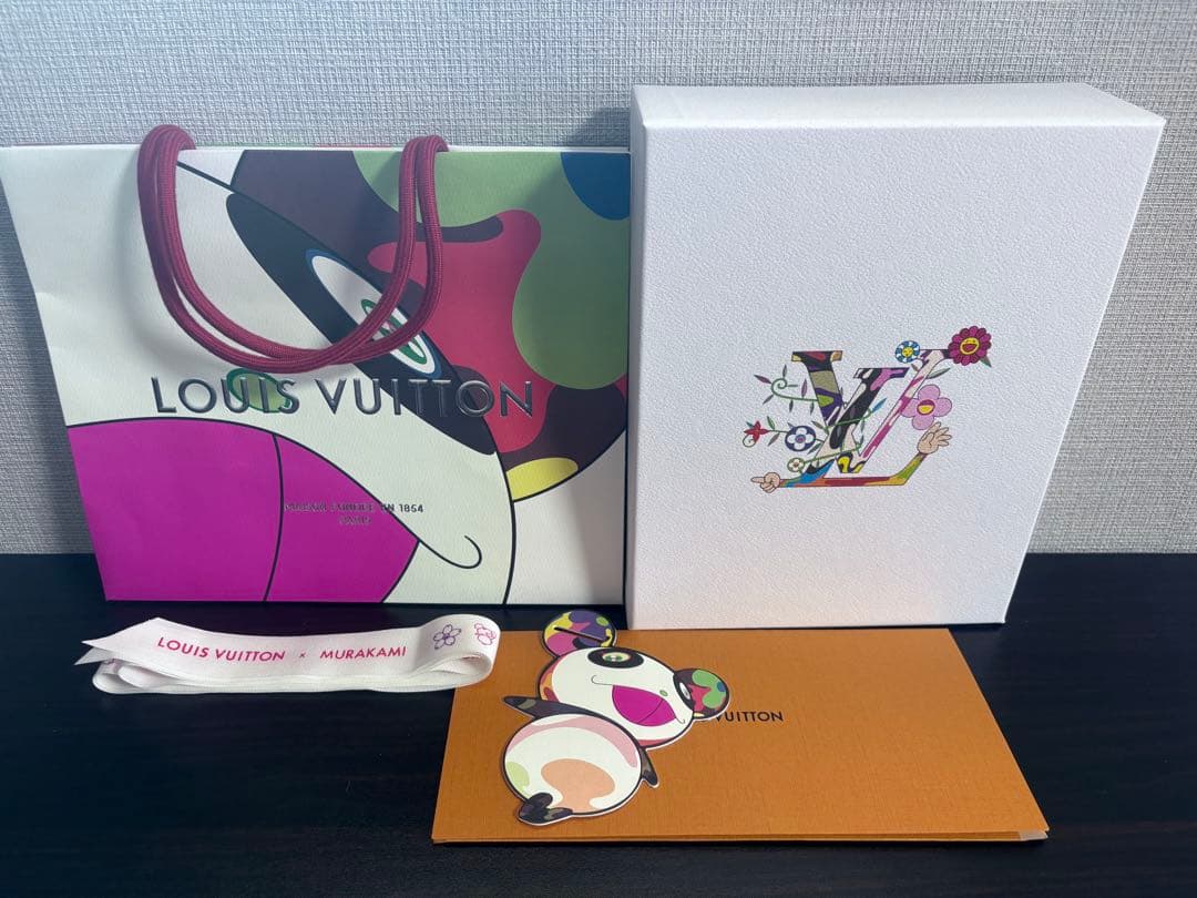 チ*コ様 LV 村上隆コラボ VIP限定トレカ　カード無　ルイヴィトン