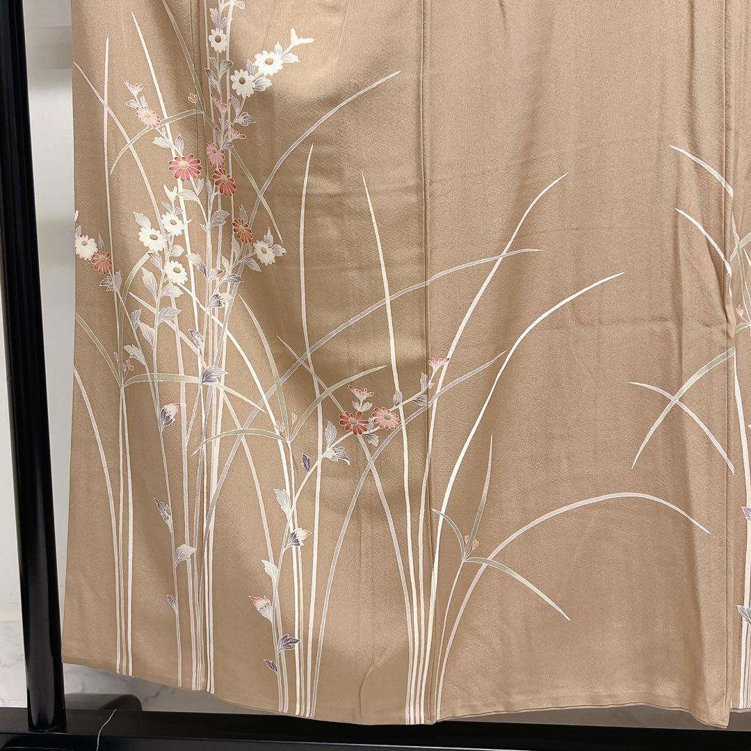 作家もの　付け下げ　花模様　着物　001k
