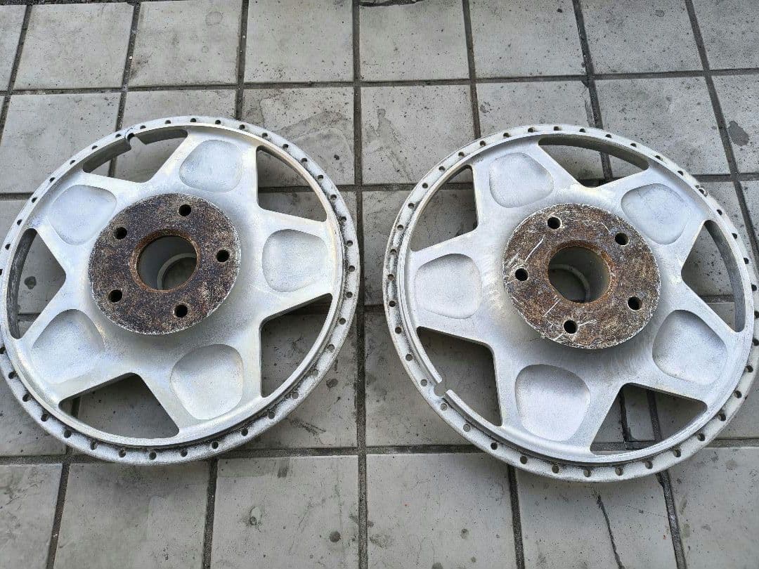 アウトストラーダ モデナ 16インチディスク