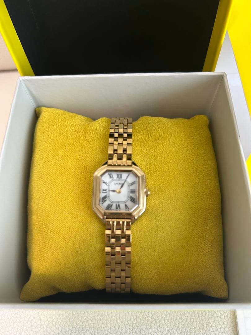 ルクレア　LCREA 腕時計　ソーラー