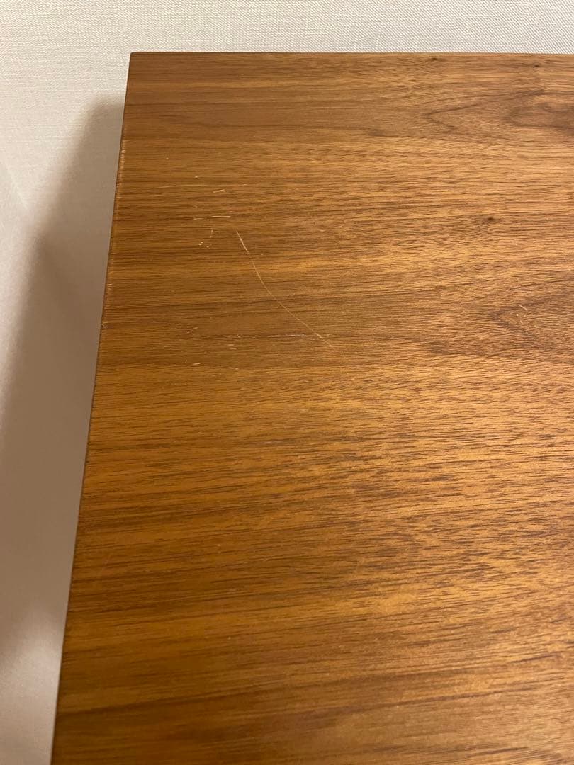 アンセムデスク