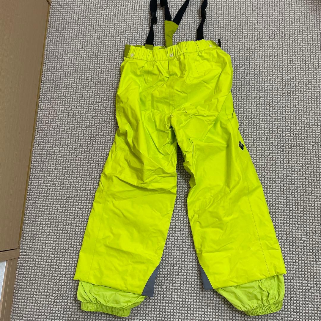 美品 モンベル 子供用 スキーウェア セット　上130 下140記名なし