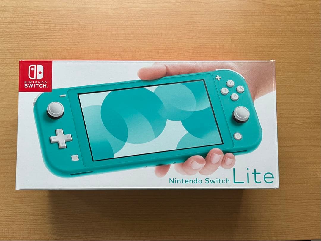 Nintendo Switch Lite (microSDカード付き)