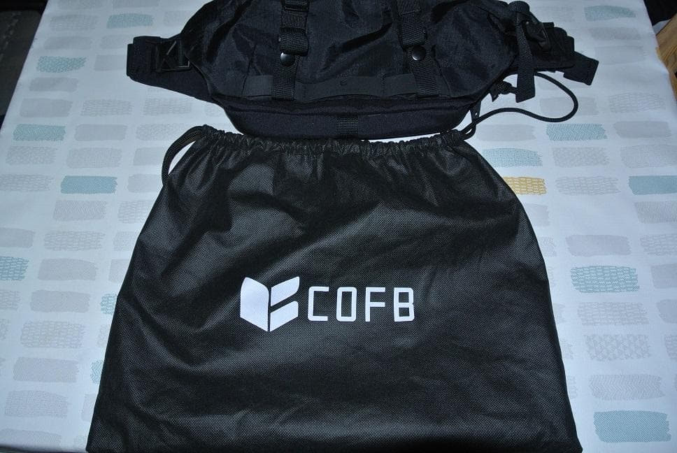 ほぼ新品！美品！ Code of Bell X-PODⅡ 高性能スリングバッグ！