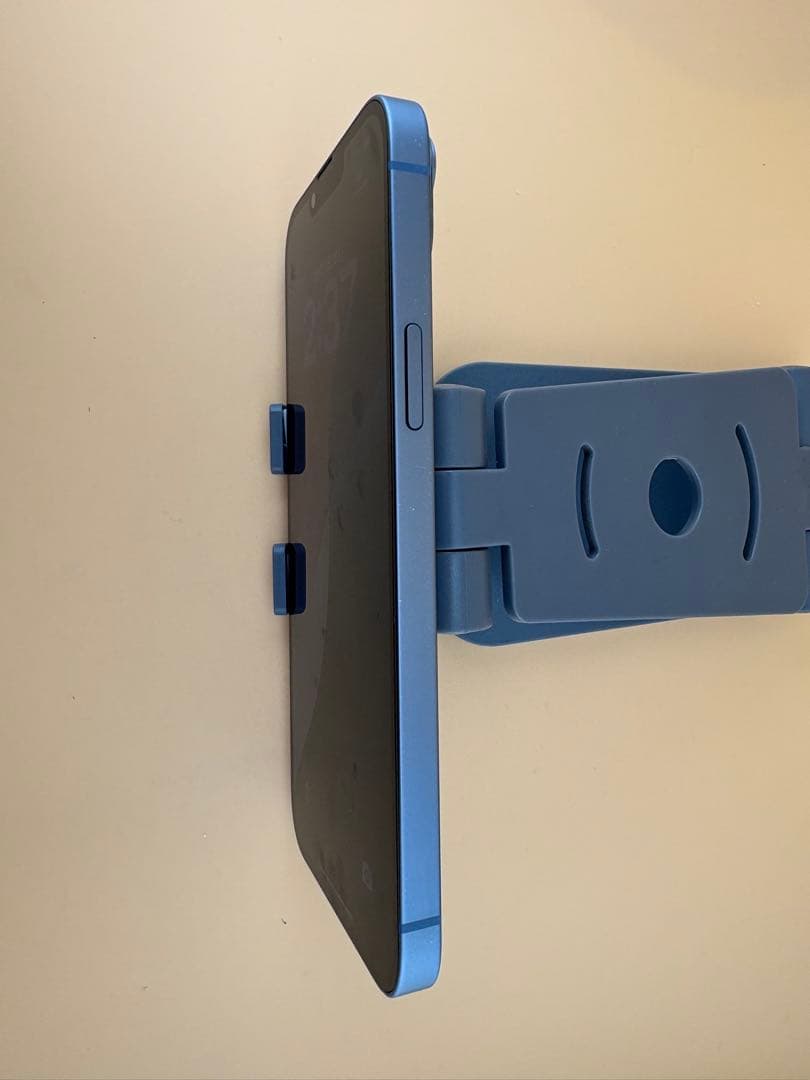 iPhone 14 Plus 128GB ブルーバッテリー100%美品。