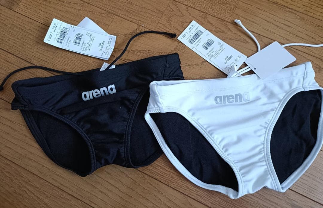 agnes b. x arena トレーニング リミック スイムウェア2枚セット