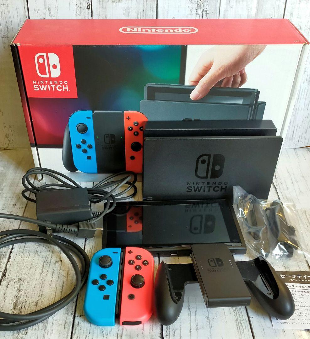 Nintendo Switch本体　Joy-Con　switch