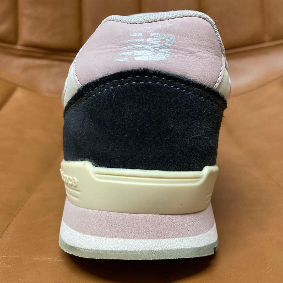 【極美品】ニューバランス 996 スニーカー 24.5cm ブラック ピンク