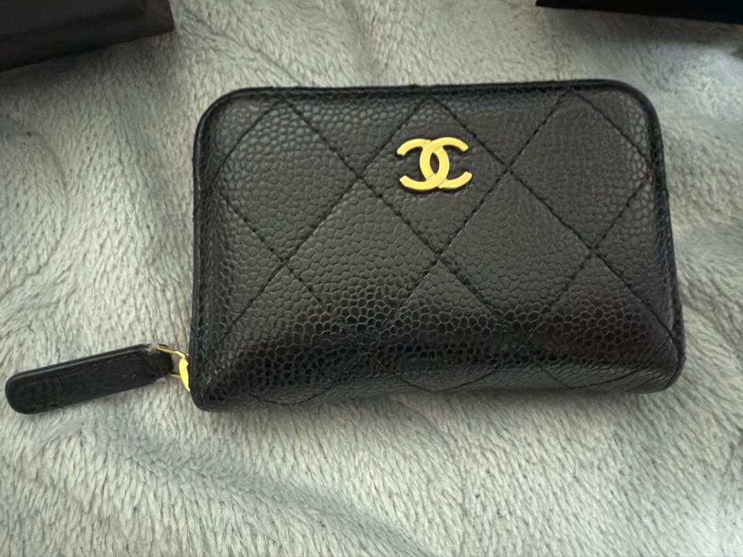 シャネルCHANEL クラシック ジップ パース