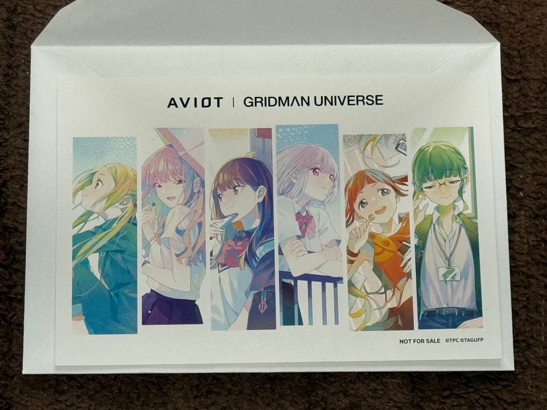 ざ*き様 【未使用】ワイヤレスイヤホン 「グリッドマン ユニバース×AVIOT」