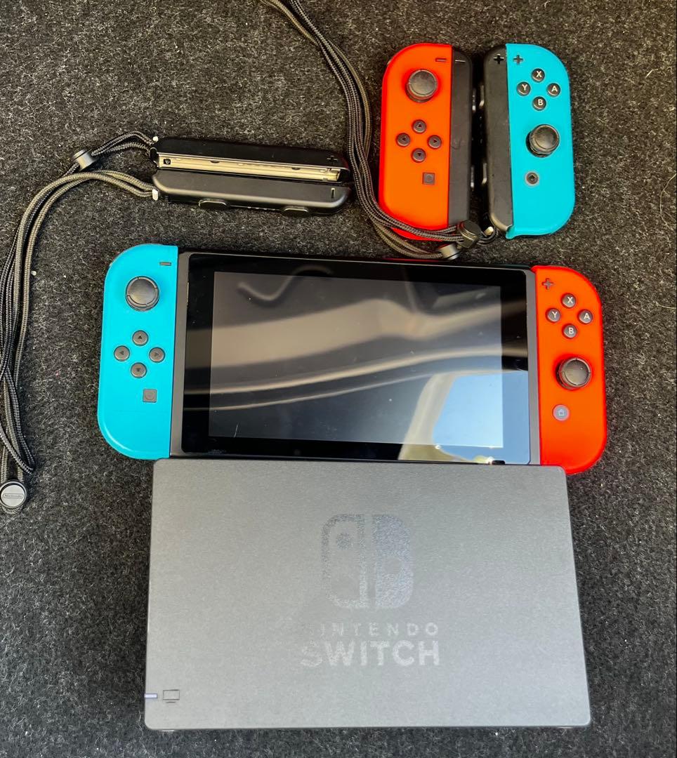 Nintendo Switch 本体 青赤ジョイコン + マリオカート8