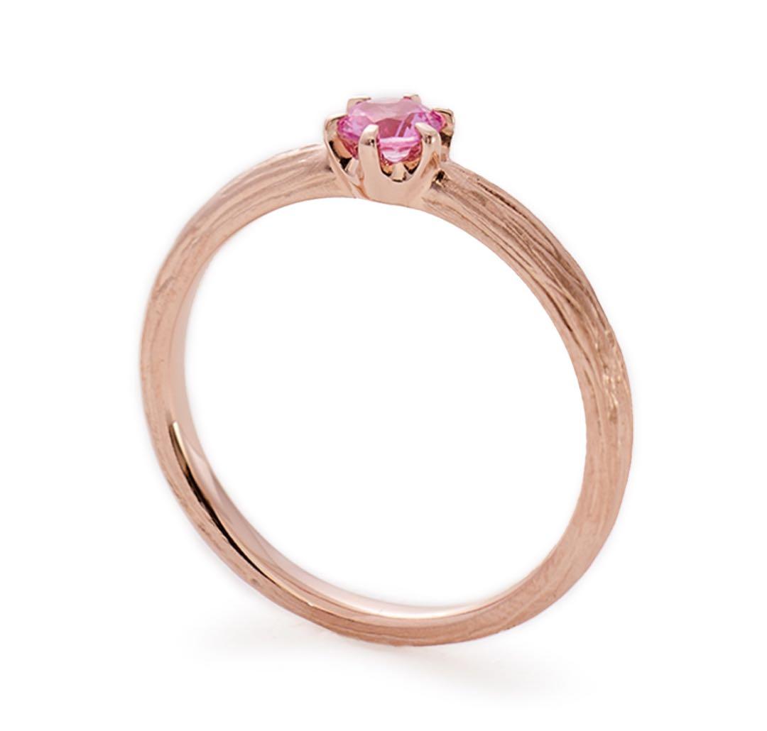 ithピンクストーン ゴールドリング