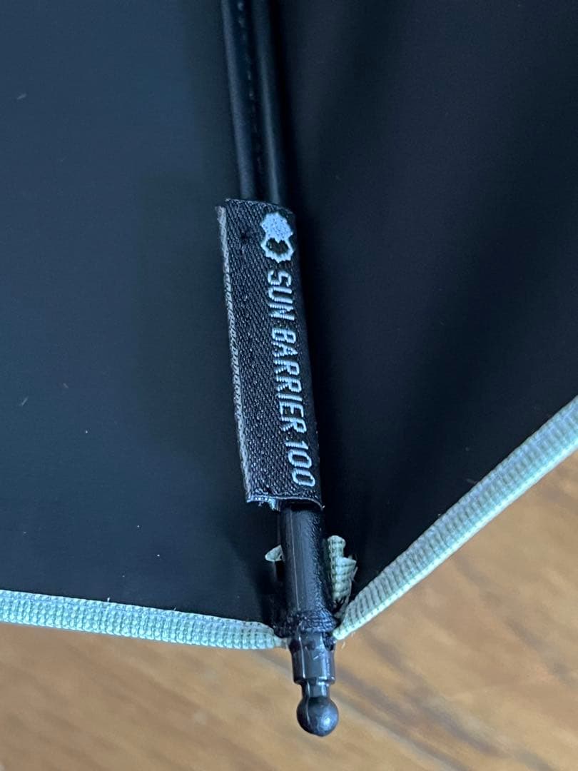 【新品同様】日傘 ２段折 / moku サンバリア100 折り畳み