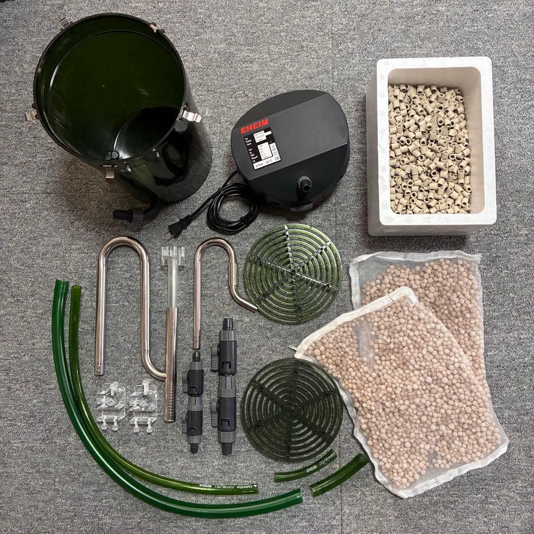 エーハイム 2217 ろ材2点　排水吸水パイプ