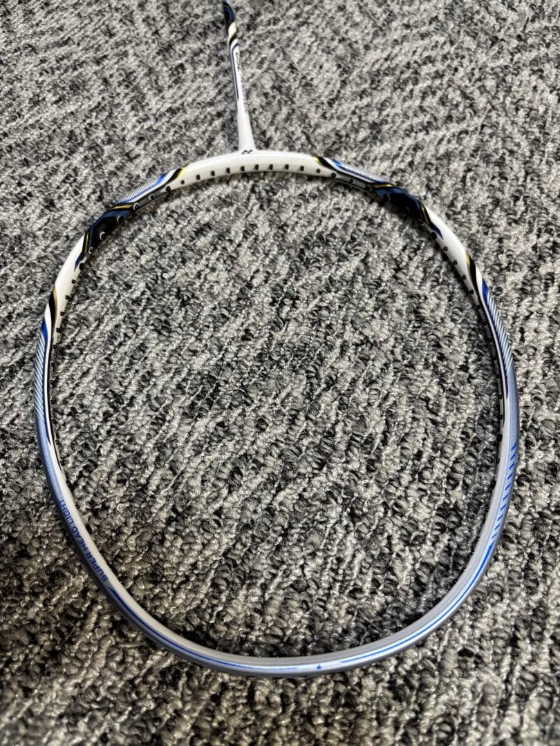 ヨネックスバドミントンラケット ナノレイ750 NANO RAY